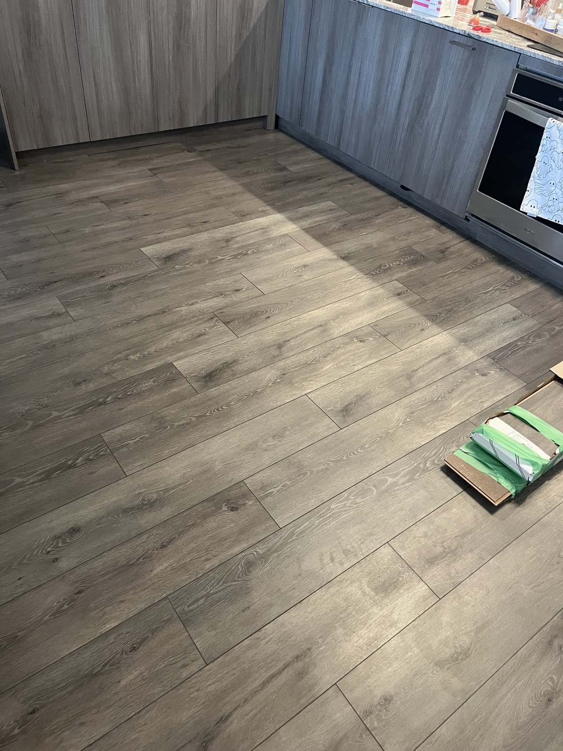 Laminate — North York